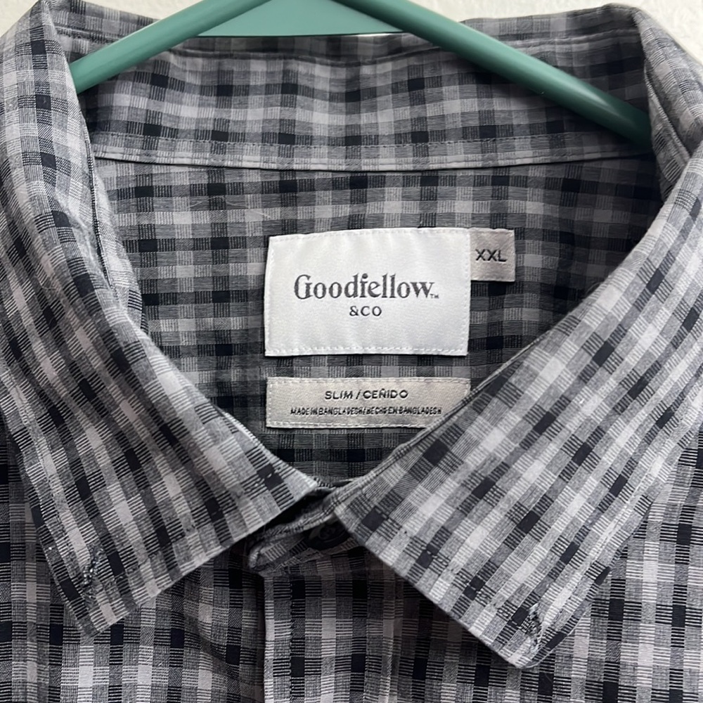 Good Fellow & Co Men's Grey and Black Plaid Dress shirt Size XXL